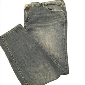 Torrid Blue Light Wash ladies jeans , size 24